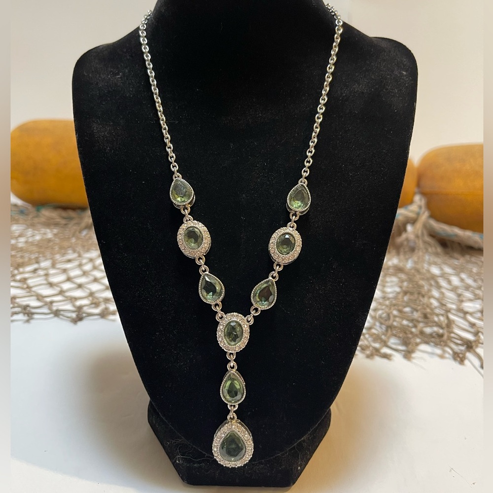 Vintage Trifari Crown Green Apatite Stones Statement Pendant Necklace